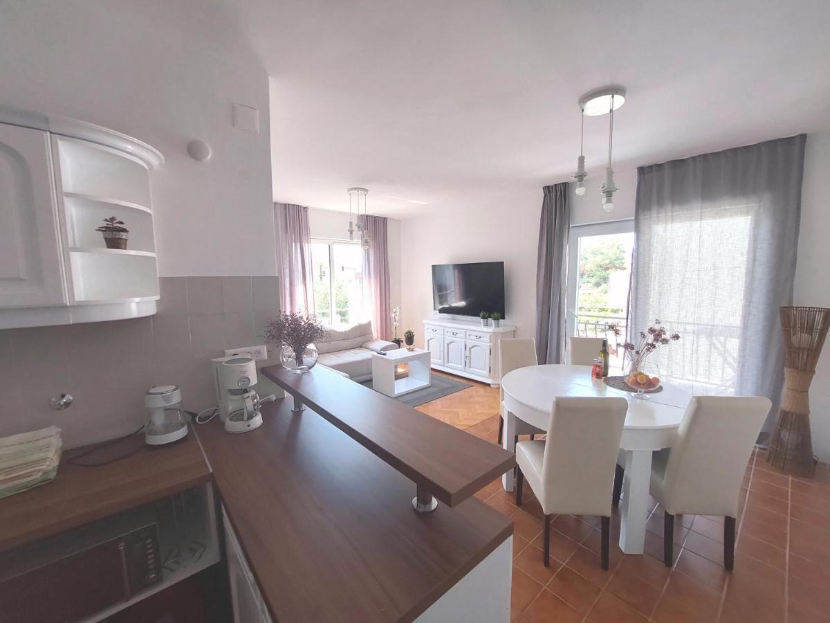 Gulin Apartments โวดีเซ ภายนอก รูปภาพ